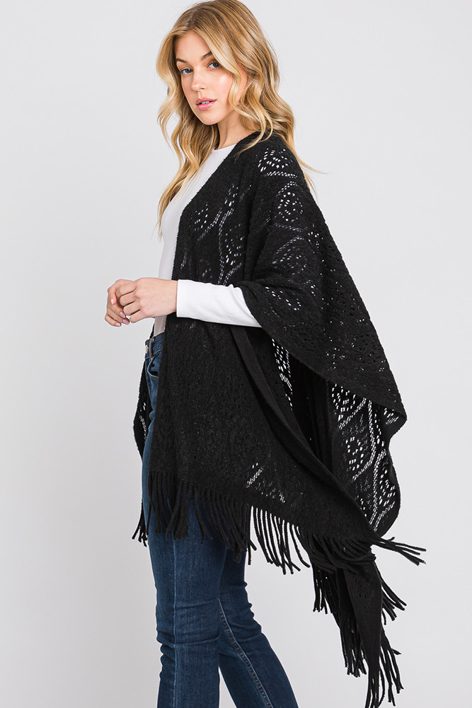 Women's Paisley Pattern Fringe Ruana in Black