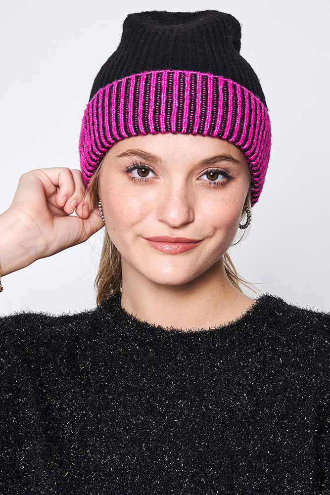Women's Two-Tone Cuff Beanie in Black