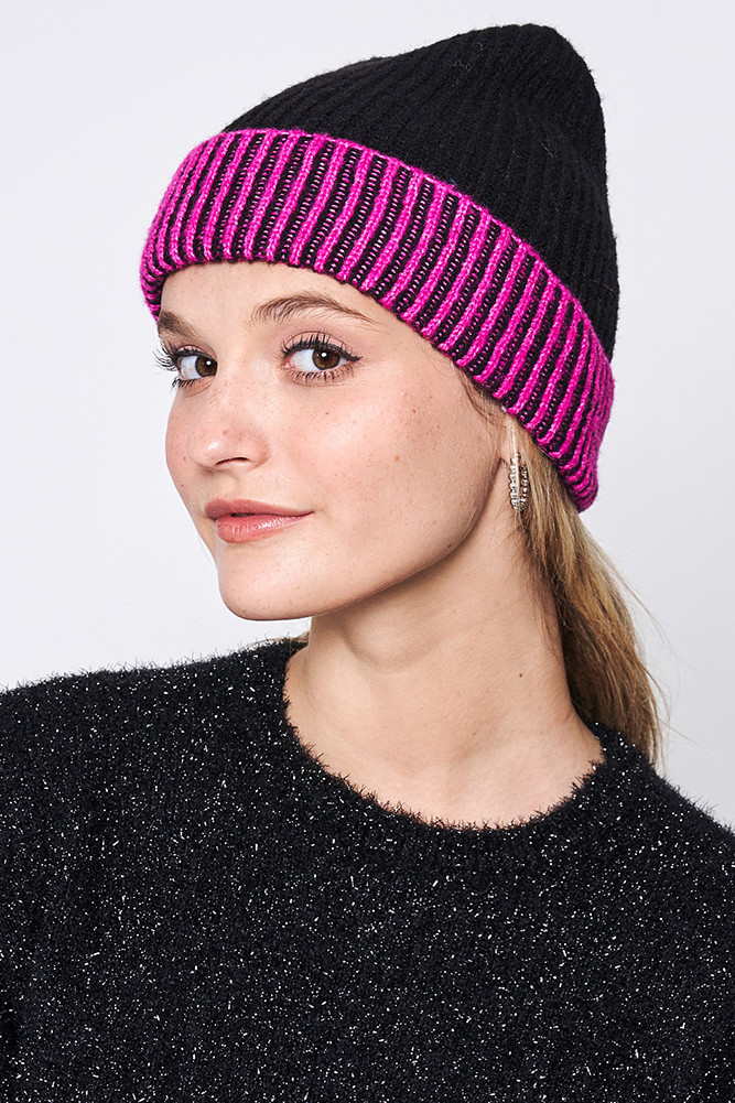 Women's Two-Tone Cuff Beanie in Black