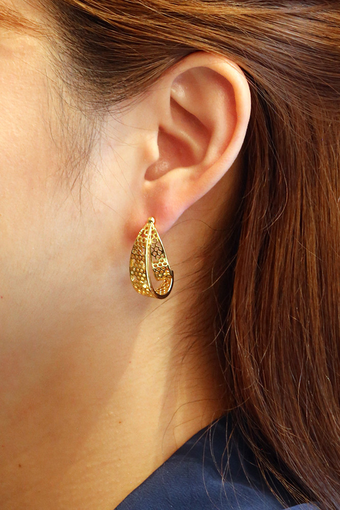 Women's 14K Gold Dipped Honeycomb Hoop Earrings in Gold