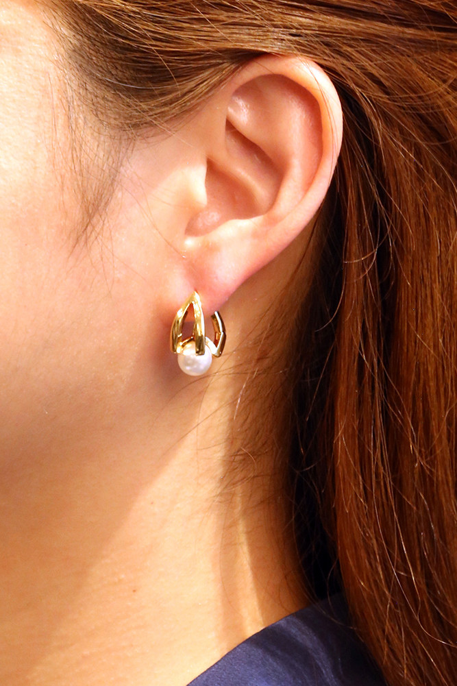 Women's 14K Gold Dipped Cultured Pearl Huggie Earrings in Gold