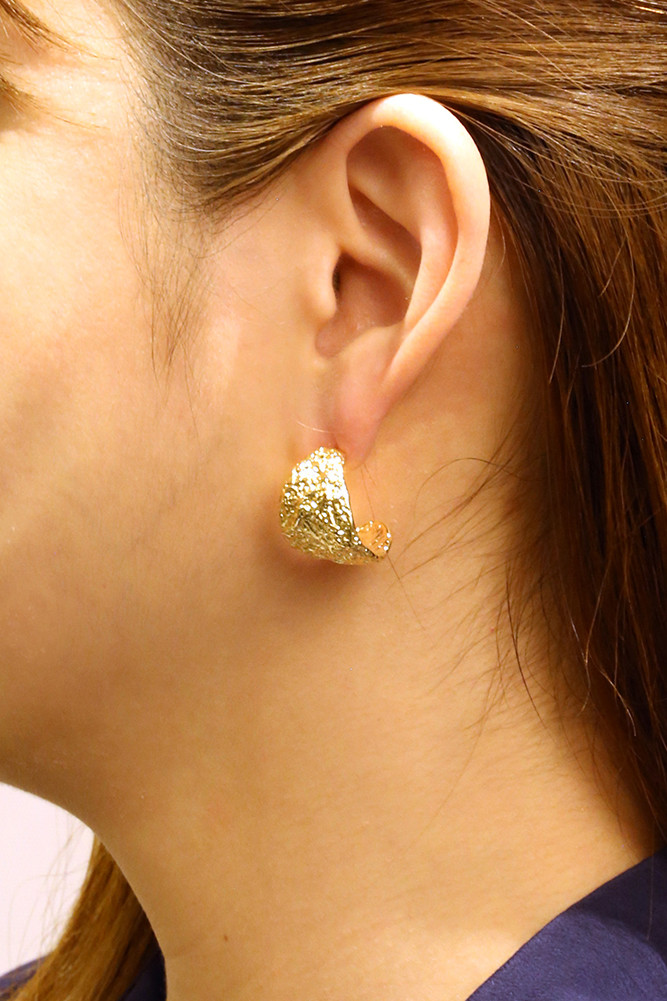 Women's 14K Gold Dipped Textured Hoop Earrings in Gold
