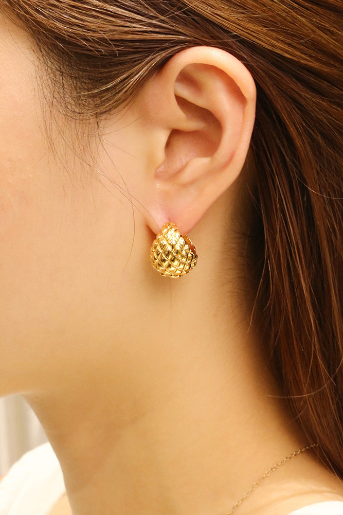 Women's 14K Gold Dipped Quilted Texture Huggie Earrings by BURACQ