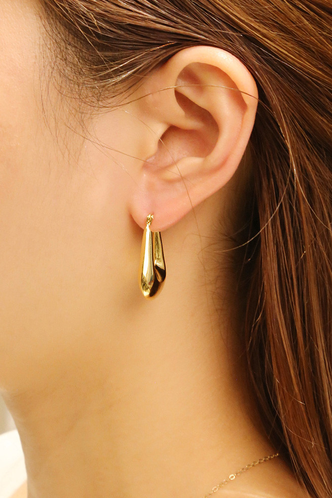 Women's 14K Gold Dipped Puffy Square Hoop Earrings by BURACQ