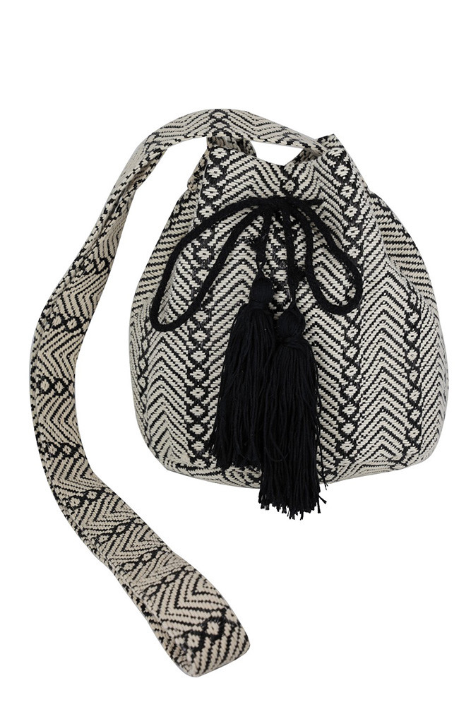 Women's Geometric Pattern Bucket Bag in Black