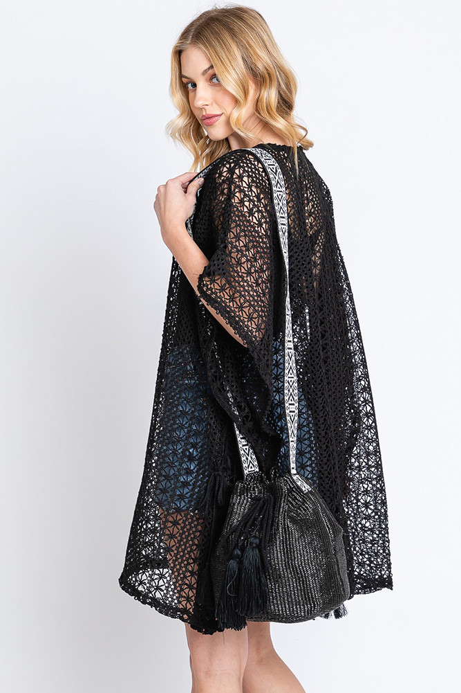 Women's Aztec Pattern Strap Solid Bucket Bag in Black