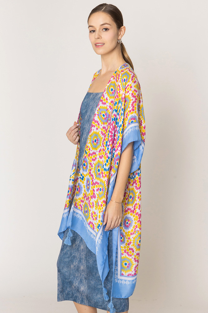 Women's Tile Print Stripe Edge Tassel Kimono in Blue