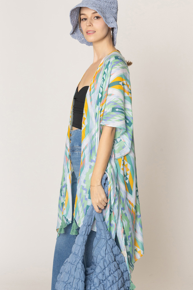 Women's Aztec Pattern Print Tassel Kimono in Green