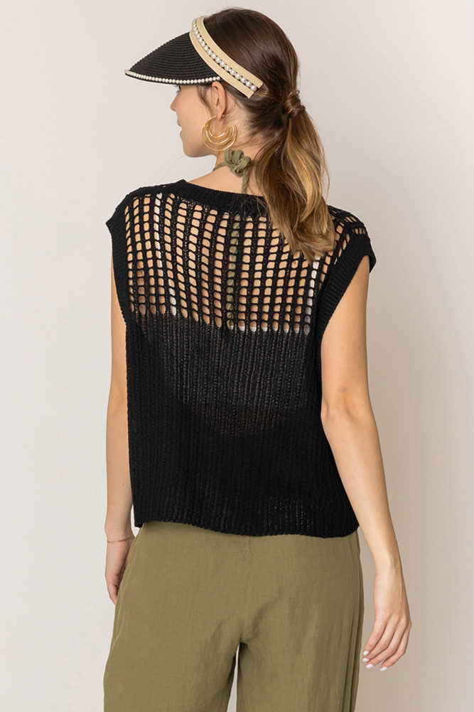 Women's Chest Blocked Crochet Poncho in Black