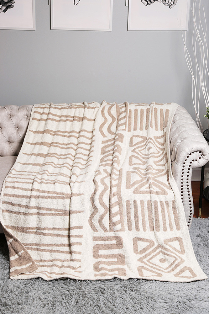 Geo-Trib Pattern Reversible Throw Winter Blanket for Couch and Bed in Beige