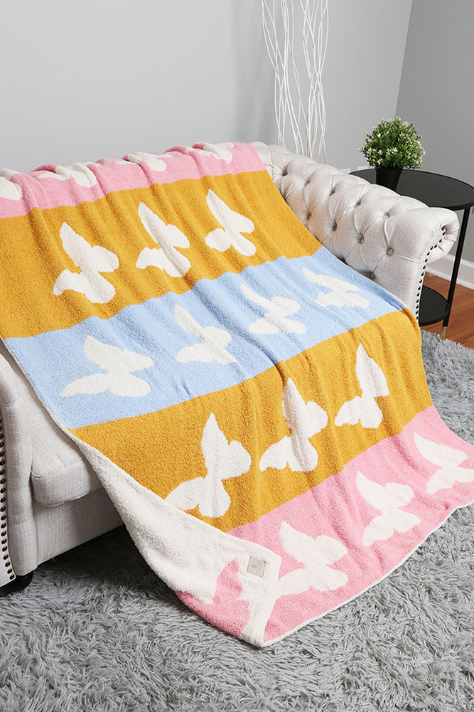 Animal Theme Throw Winter Blanket for Couch and Bed by BURACQ