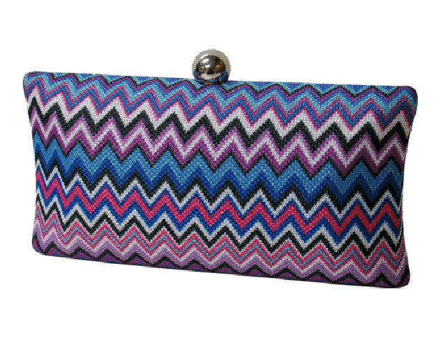 Women's Chevron Pattern Hard Case Evening Clutch – Style EHP7076 by BURACQ