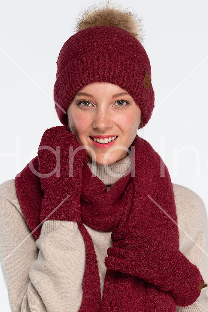 C.C SOLID BOUCLE YARN BEANIE WITH POM 