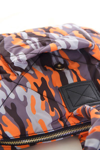 CAMO PUFFER HAND BAG-LOA247-ORANGE