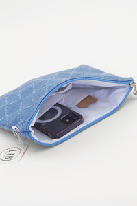 DENIM CROSSBODY BAG WITH WRISTLET-EBG10249-L