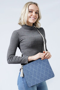DENIM CROSSBODY BAG WITH WRISTLET-EBG10249-L