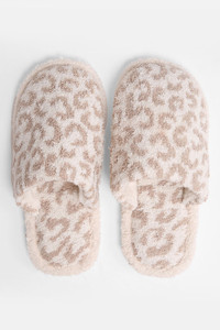 Comfy Leopard Animal Print Fuzzy Slipper