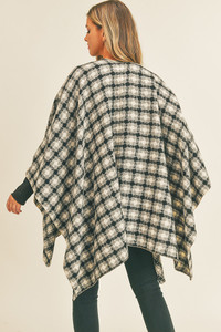 PLAID PATTERN RUANA-MS0256