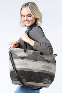 WESTERN WEEKEND TOTE BAG WITH POUCH-EBB10326