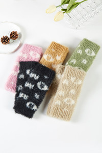 Mini Flower Pattern Chenille Gloves-CG4108