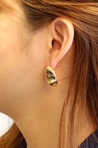 14K Oval Convex Post Earrings-SJE310604