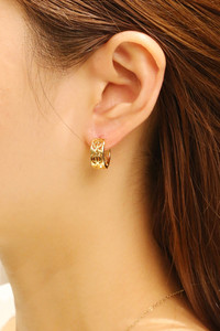 14K Celtic Cutout Huggie Earrings-SJE310733