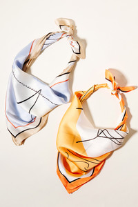 Geometric Print Square Silky Scarf