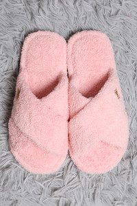 Solid Criss Cross Winter Slippers