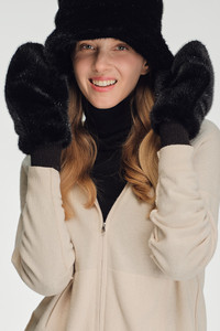 CC BEANIE GLITTER Short Fur Convertible Mitten Gloves