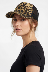 CC BEANIE Leopard Pattern with Mesh Back Baseball Cap Trucker Hat