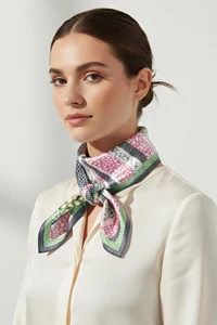 Abstract Leopard Pattern Print Light Weight Silky All Season Bandana Scarf