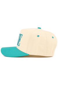 CC BEANIE LAKE Letter Embroidered Two Tone Baseball Cap Trucker Hat
Snap Back