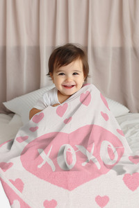 Children's Patterned Pink Reversible Throw Blanket