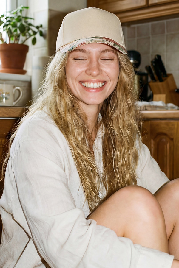 CC BEANIE Flower Jacquard Pattern Brim on Two Tone Baseball Cap Trucker Hat