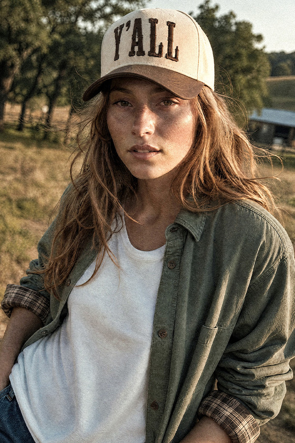 CC BEANIE Y'ALL Letter Embroidered Two Tone Baseball Cap Trucker Hat
Snap Back