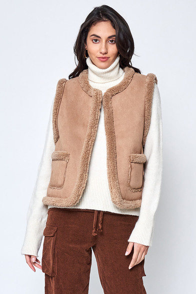 Suede Sherpa Vest-QCV320088 - HANA WHOLESALE