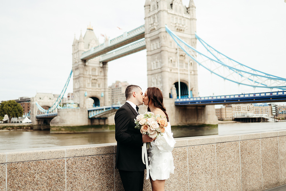 A Romantic London Wedding