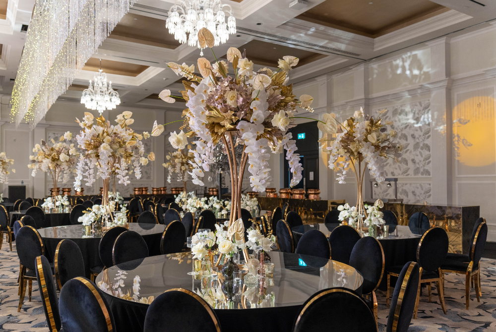 Moyses Weddings: Chic reception at Fairmont Hotel Windsor