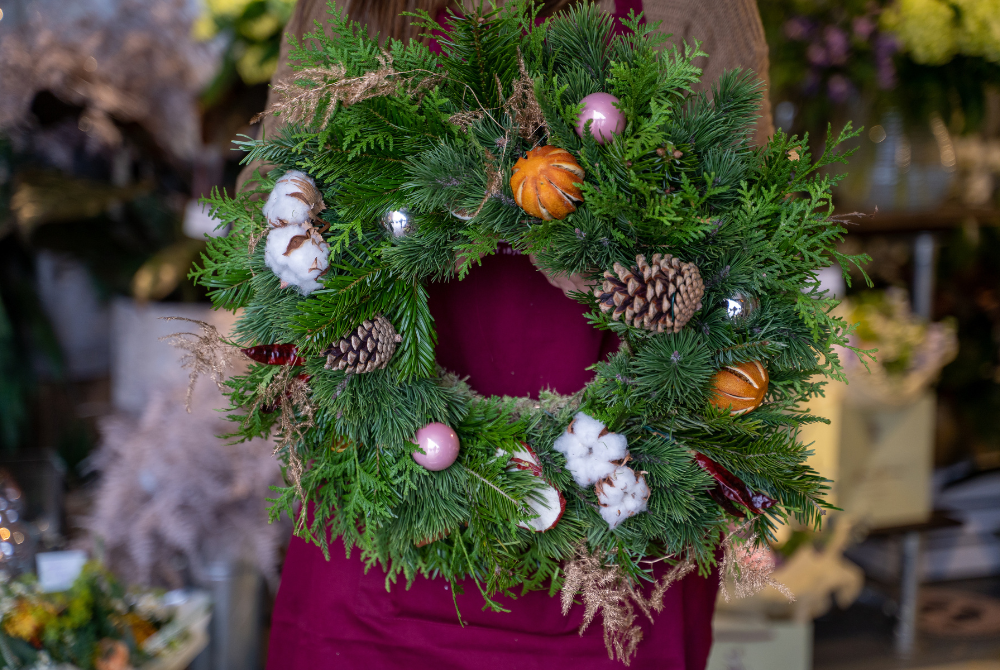  Deck the Halls: Extra Wreath Making Classes Added