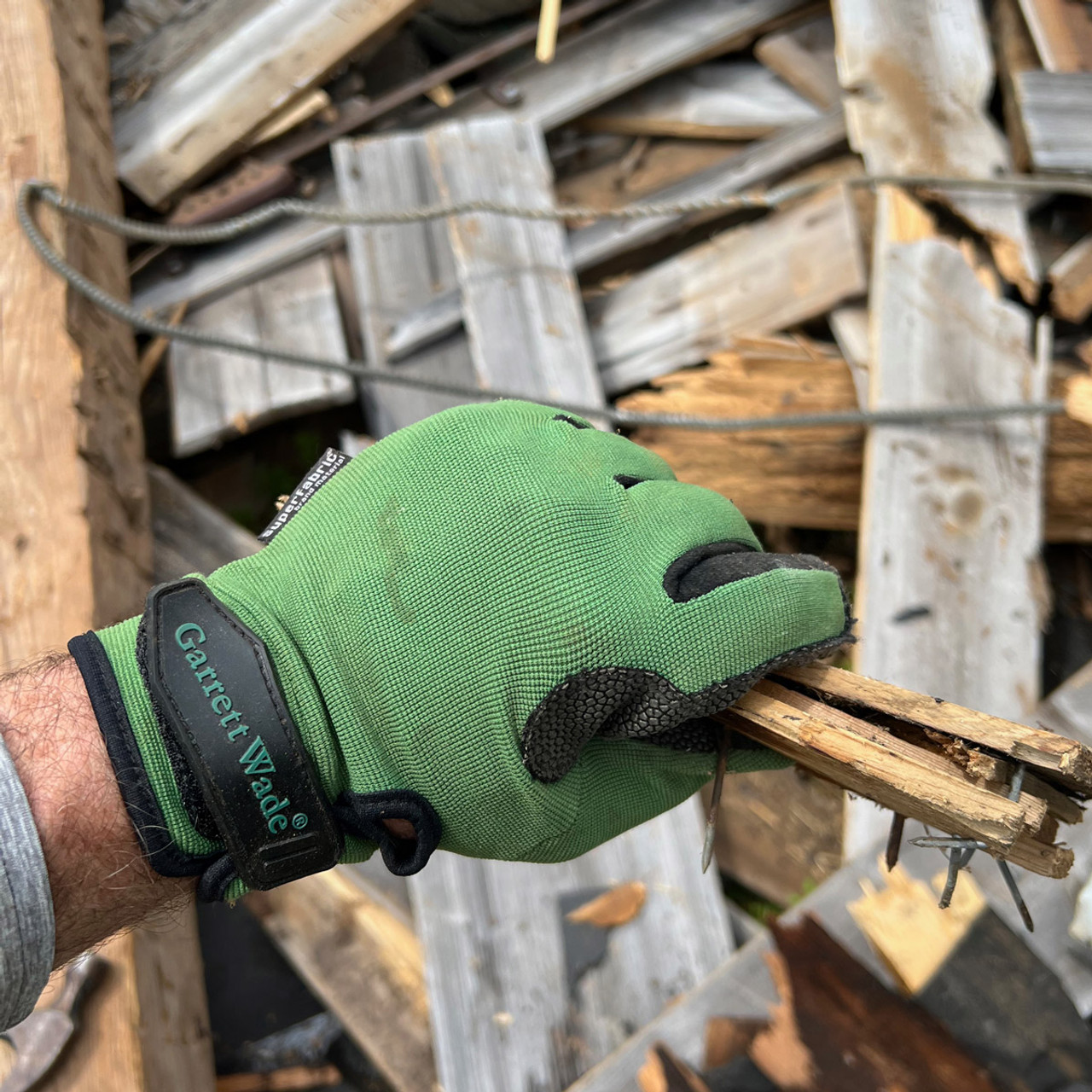 Puncture Resistant Gardening Gloves- Green