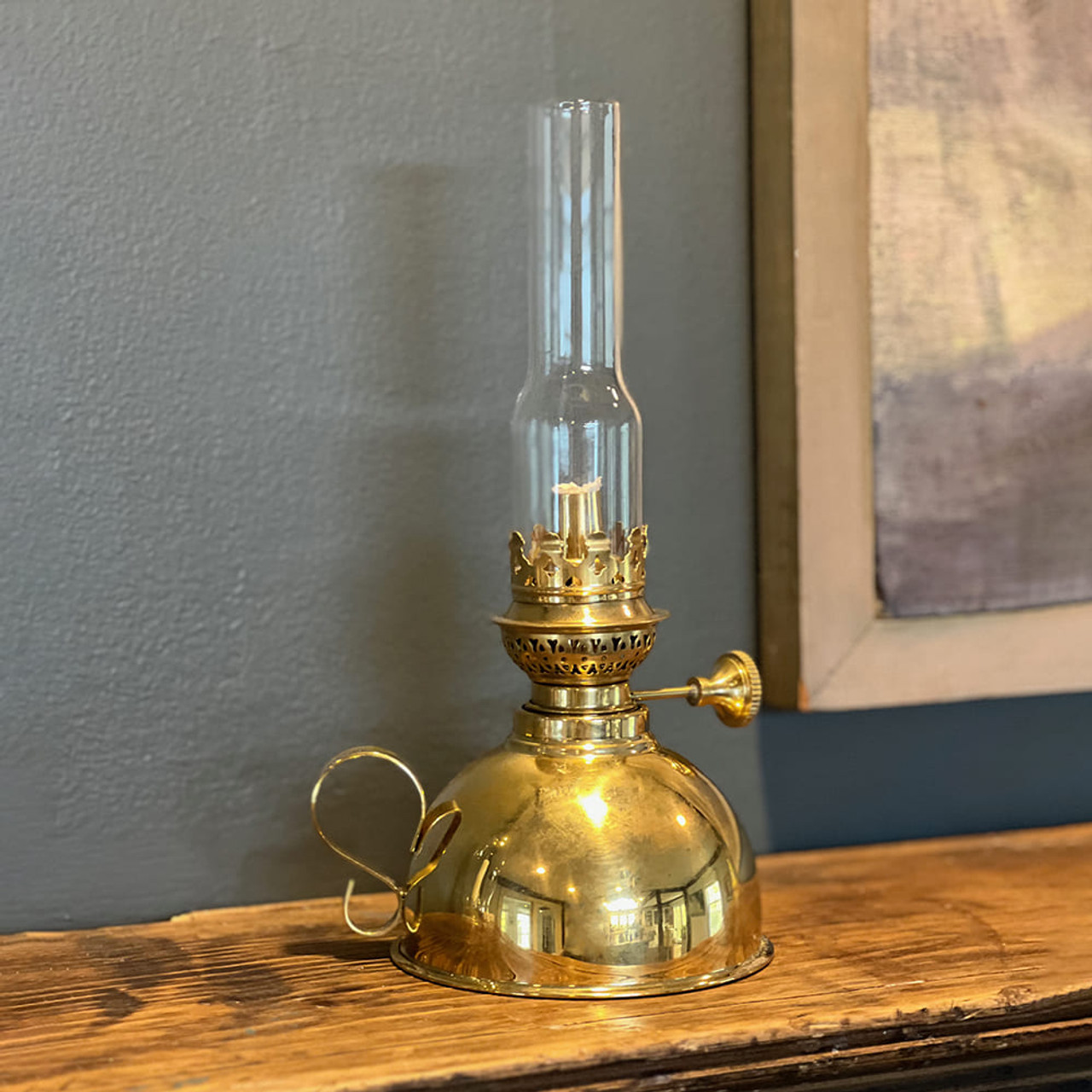 HANDCRAFTED EMPORIUM MINIATURE BRASS OIL LAMP / LANTERN