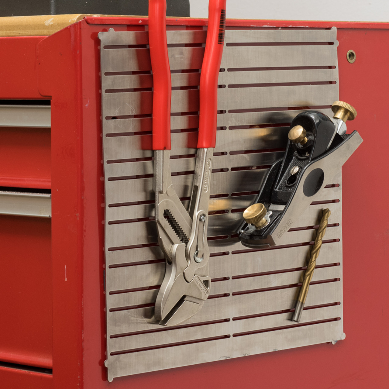 4 PCS Magnetic Panel Tool Holder Wall-Mounted Metal Tool Organizer w/ 32  Strips