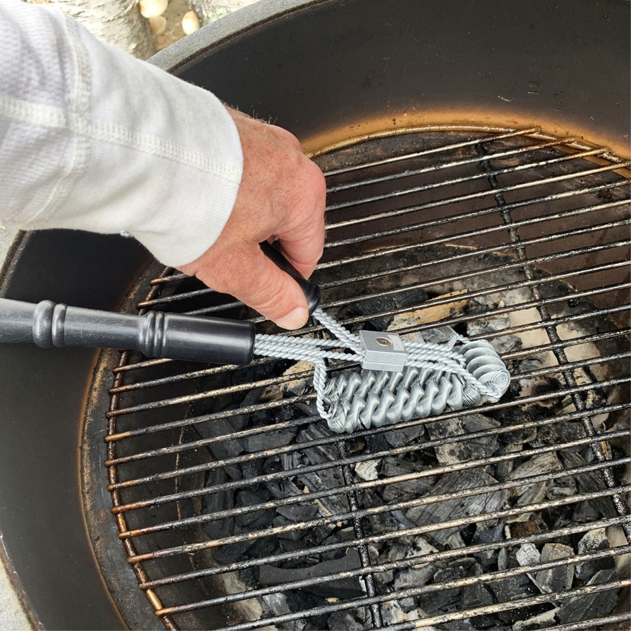 Grill Clean + Grill Brush