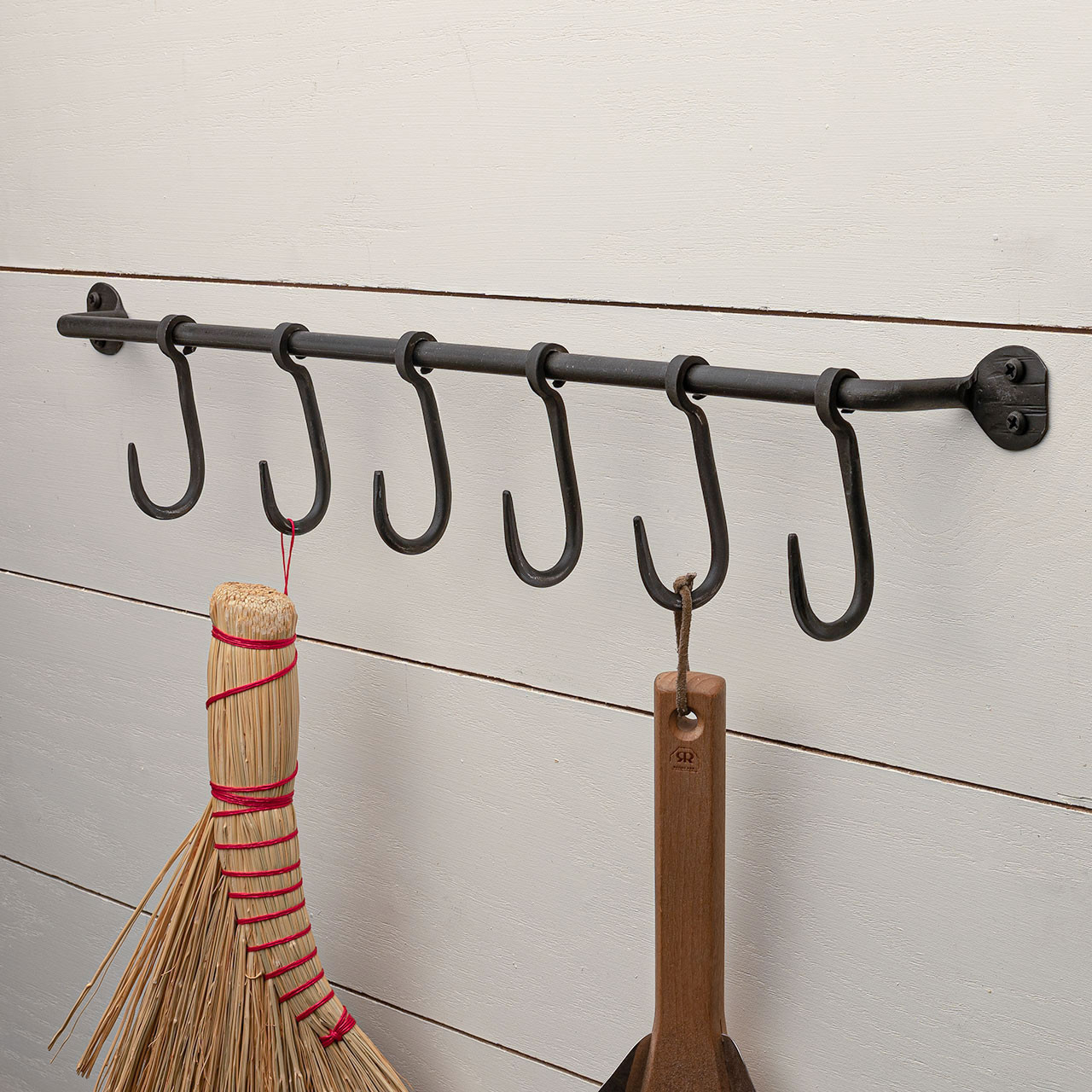 Forged Iron Rod Rack with 6 S-Hooks