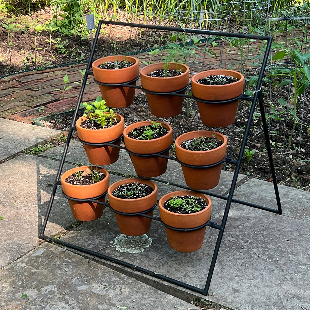 Uluru Lichaam Maar Terracotta Planter Stand - Fits 9 Pots