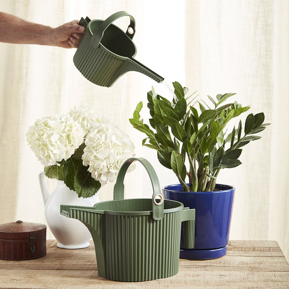 Modern Japanese Indoor Watering Can - 1.5 Liters