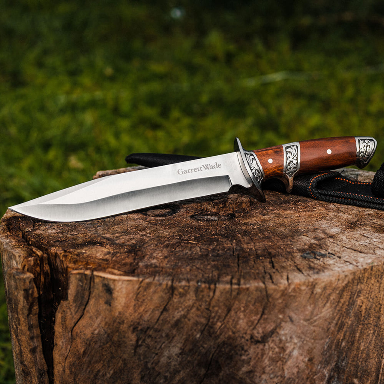 Bushcraft Chisel Knife - G10 Handle and Leather Sheath