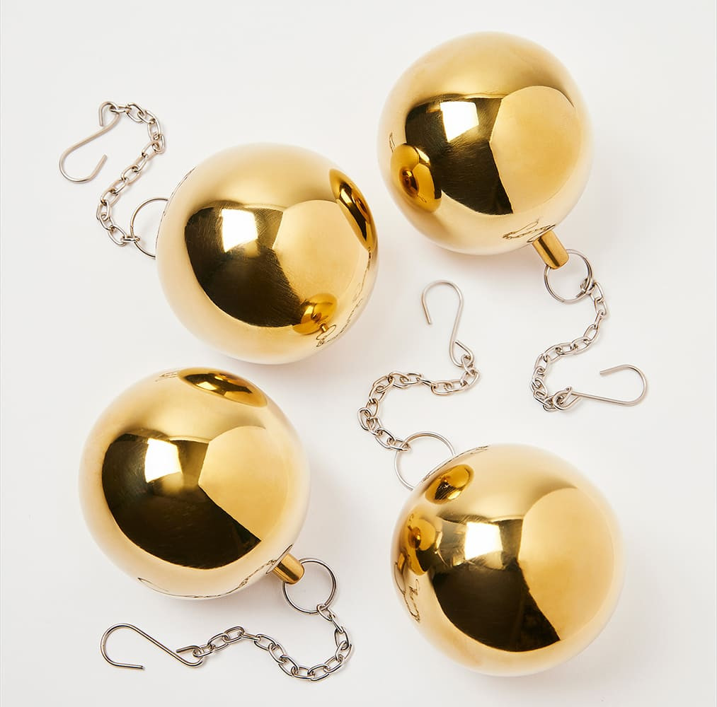 【55dice さま】 vintage ornament ❀ トランペット Red Rhinestone Glass Ball Ornament – EZLD.co