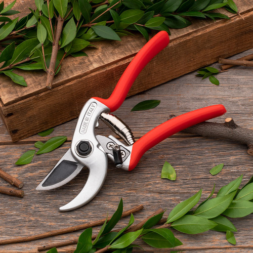 Ergonomic Italian Pruners