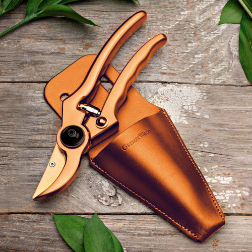 Rose Gold Ultra-Sharp Pruner with matching leather sheath made in France
